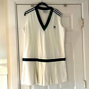 Adidas tennis dress used sz XL